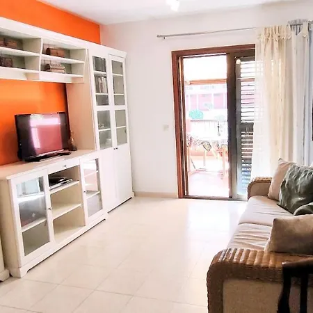 Cm 2 Bd Near The Sea El Medano (Tenerife)