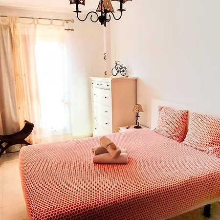 Cm 2 Bd Near The Sea Апартаменты