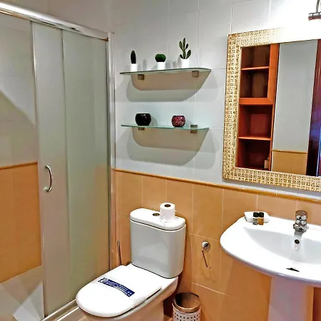 Cm 2 Bd Near The Sea *