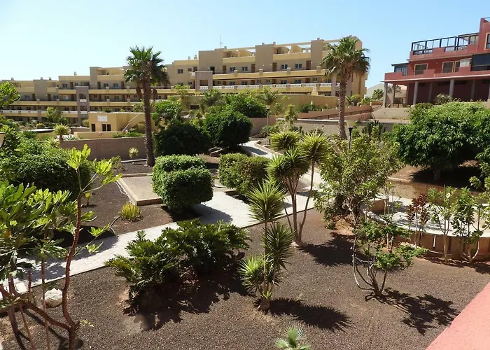 Cm 2 Bd Near The Sea *